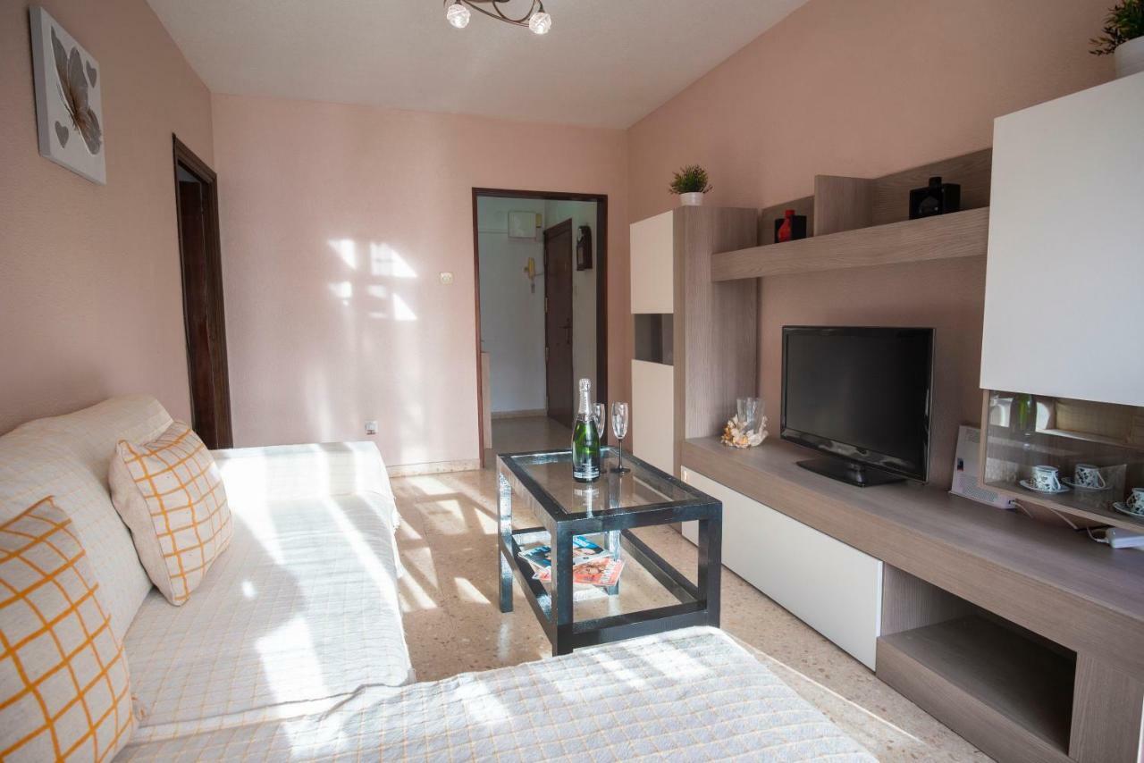 Apartamento Comodo A 10 Min Del Centro Alicante Luaran gambar