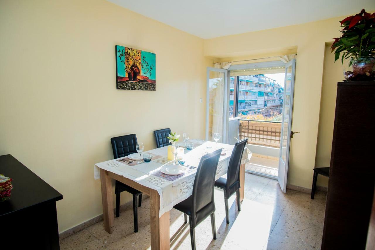 Apartamento Comodo A 10 Min Del Centro Alicante Luaran gambar