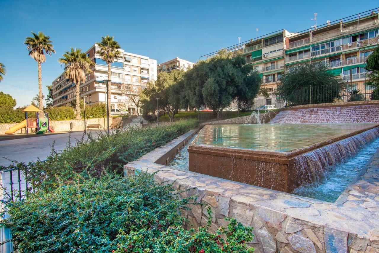 Apartamento Comodo A 10 Min Del Centro Alicante Luaran gambar
