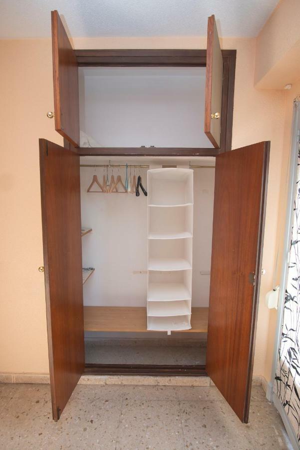 Apartamento Comodo A 10 Min Del Centro Alicante Luaran gambar