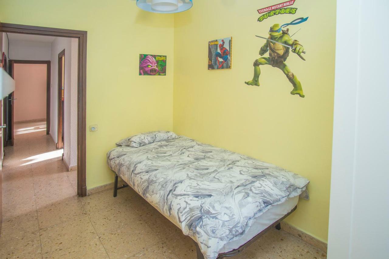 Apartamento Comodo A 10 Min Del Centro Alicante Luaran gambar