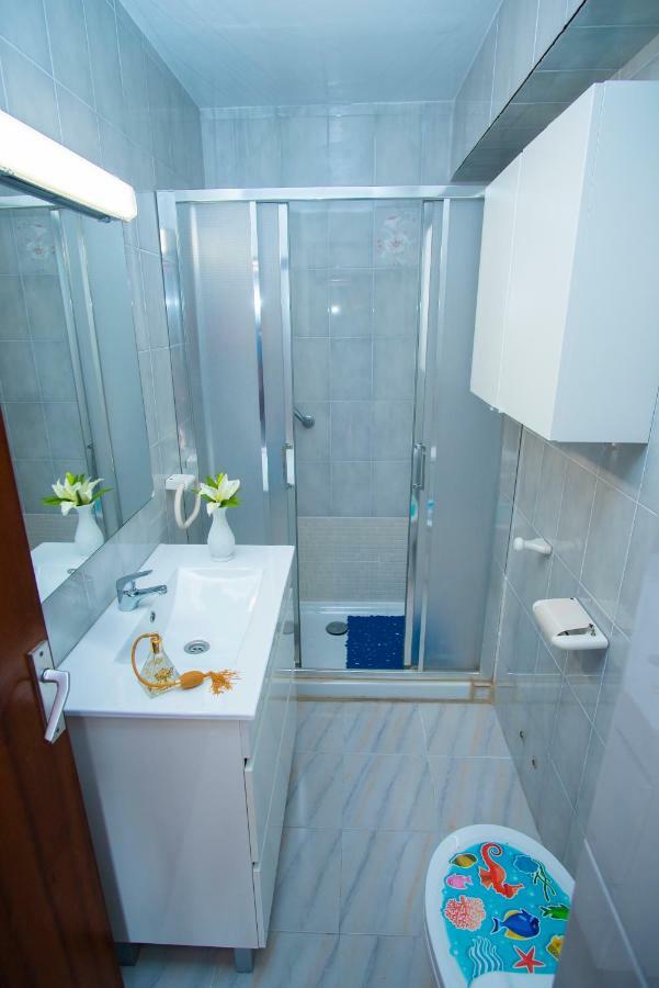 Apartamento Comodo A 10 Min Del Centro Alicante Luaran gambar