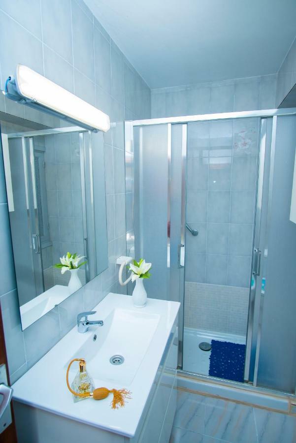 Apartamento Comodo A 10 Min Del Centro Alicante Luaran gambar